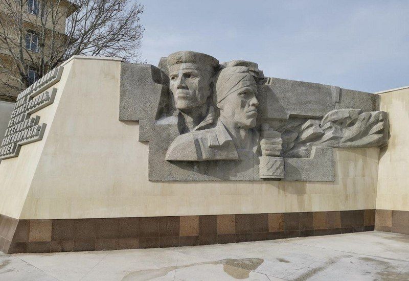 Екатерина Алтабаева: 3 ноября 1977 года на мысе Хрустальном был открыт один из главных символов нашего города – Обелиск «Городу-Герою Севастополю» Екатерина Алтабаева: 3 ноября 1977 года на мысе Хрустальном был открыт один из главных символов нашего города – Обелиск «Городу-Герою Севастополю»