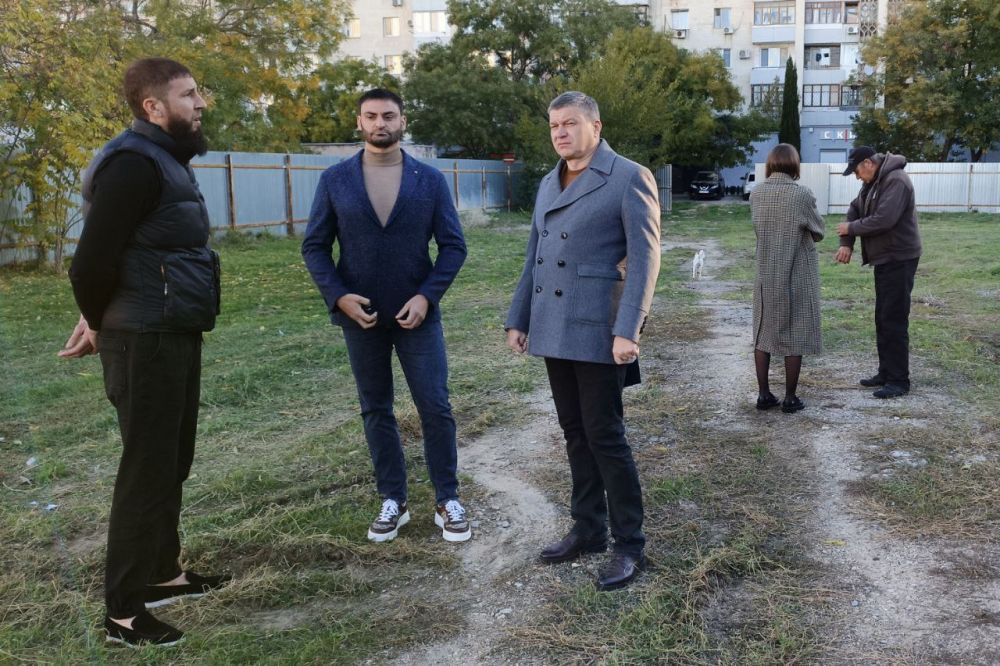 Александр Юрьев: С сегодняшнего дня начинается подготовка к демонтажу Дворца пионеров в Евпатории Александр Юрьев: С сегодняшнего дня начинается подготовка к демонтажу Дворца пионеров в Евпатории