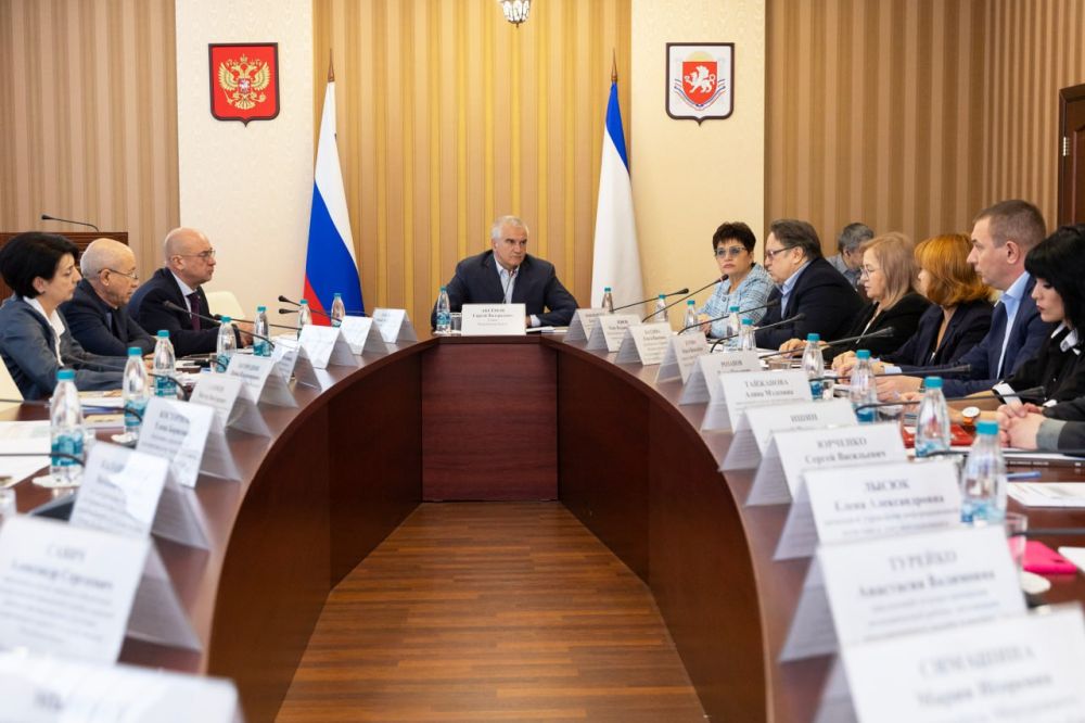 Михаил Назаров: Состоялось расширенное заседание итоговой коллегии Госкомархива Республики Крым, на котором был заслушан отчёт о деятельности за 2024 год и период с 2014 года в целом Михаил Назаров: Состоялось расширенное заседание итоговой коллегии Госкомархива Республики Крым, на котором был заслушан отчёт о деятельности за 2024 год и период с 2014 года в целом