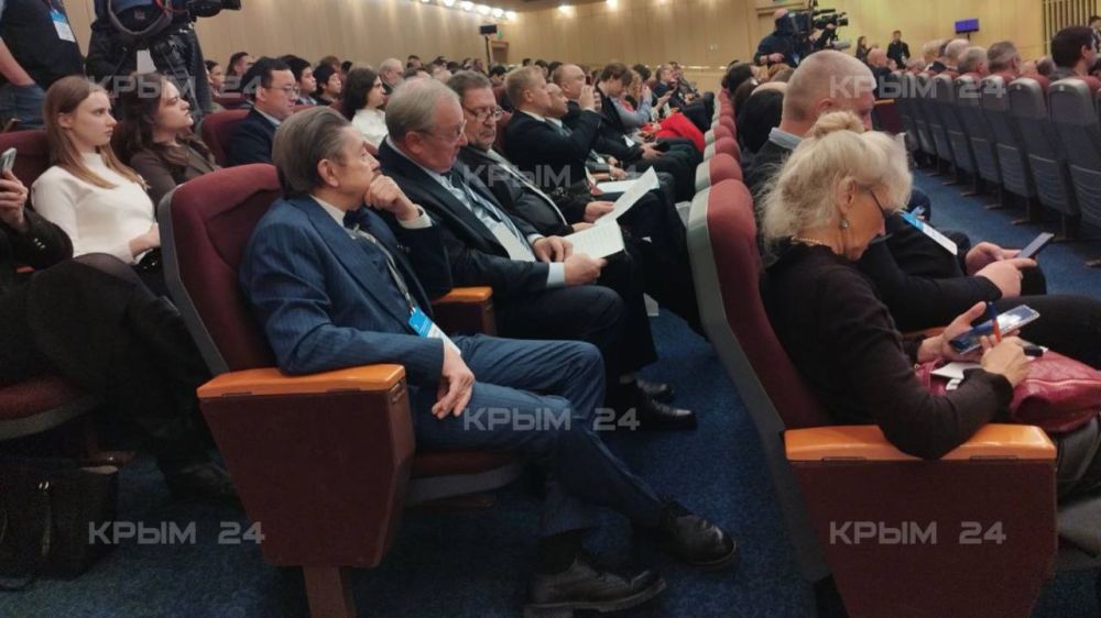 Представители из 50 стран участвуют в Ялтинском международном форуме в Москве Представители из 50 стран участвуют в Ялтинском международном форуме в Москве