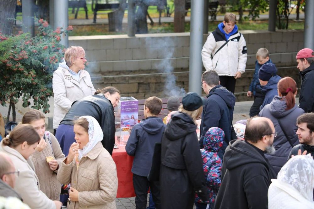 В День народного единства в Херсонесе собрали почти 25 тысяч рублей гуманитарной помощи В День народного единства в Херсонесе собрали почти 25 тысяч рублей гуманитарной помощи