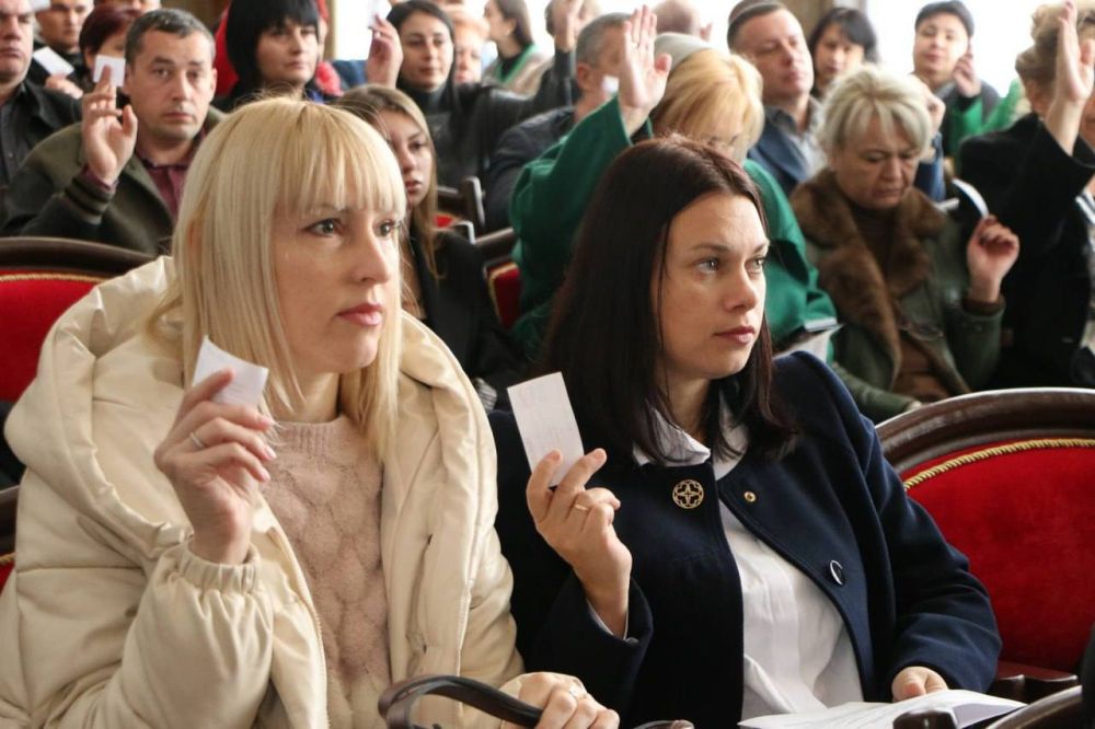 #городские_новости. Олег КАТОРГИН принял участие в XX Конференции Керченского местного отделения Крымского регионального... #городские_новости. Олег КАТОРГИН принял участие в XX Конференции Керченского местного отделения Крымского регионального...