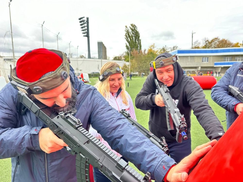 Ольга Торубарова: Лазерный бой!. Молодой, но динамично развивающийся вид спорта! Ольга Торубарова: Лазерный бой!. Молодой, но динамично развивающийся вид спорта!