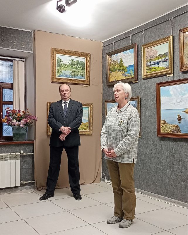 В Доме-музее И. Сельвинского открылась выставка Гуго Шауфлера и Артёма Пучкова В Доме-музее И. Сельвинского открылась выставка Гуго Шауфлера и Артёма Пучкова