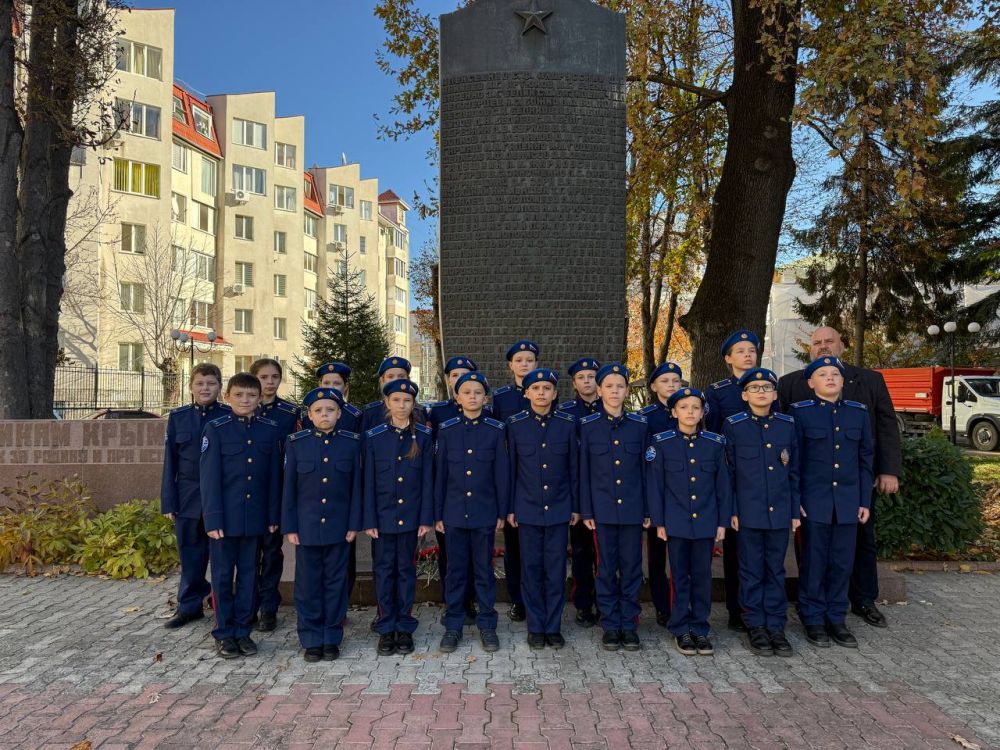 Кадеты почтили память погибших сотрудников органов внутренних дел Кадеты почтили память погибших сотрудников органов внутренних дел