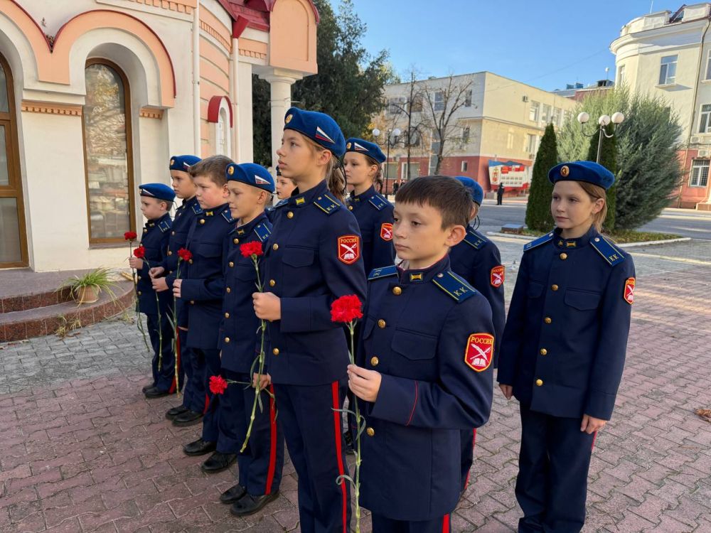 Кадеты почтили память погибших сотрудников органов внутренних дел Кадеты почтили память погибших сотрудников органов внутренних дел