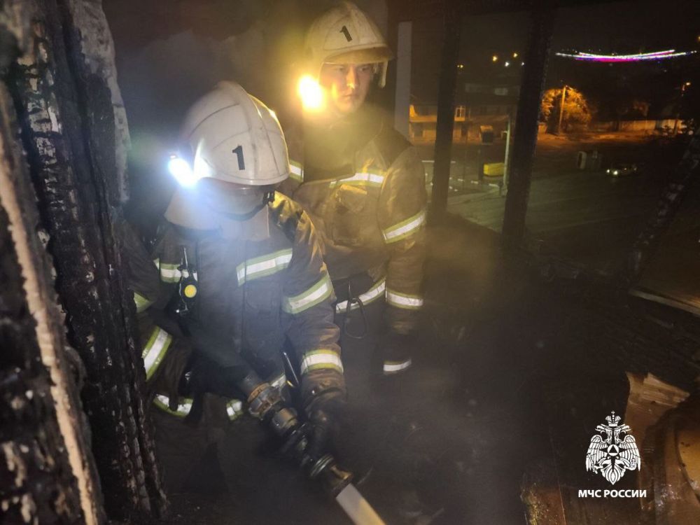 В Крыму на пожаре погибли два человека В Крыму на пожаре погибли два человека