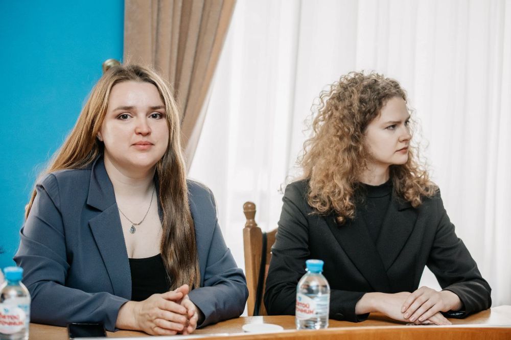 МОЛОДЕЖНЫЙ ЦЕНТР РГО. В Симферополе открыли Молодёжный центр Русского географического общества! Торжественное открытие... МОЛОДЕЖНЫЙ ЦЕНТР РГО. В Симферополе открыли Молодёжный центр Русского географического общества! Торжественное открытие...