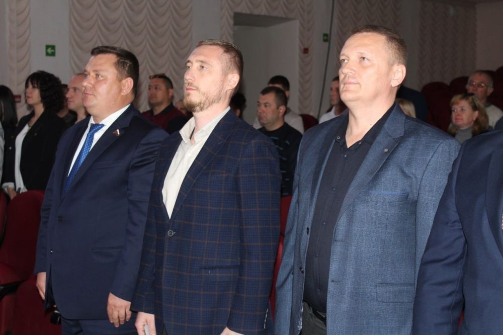 Юрий Нестеренко: Принял участие в конференциях Симферопольского и Белогорского местных отделений КРО Всероссийской политической Партии «Единая Россия» Юрий Нестеренко: Принял участие в конференциях Симферопольского и Белогорского местных отделений КРО Всероссийской политической Партии «Единая Россия»