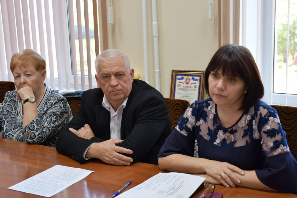 Прошло заседание Межведомственной рабочей группы по вопросам патриотического воспитания детей и молодёжи под руководством заместителя главы Администрации района Эллы Бастрыкиной Прошло заседание Межведомственной рабочей группы по вопросам патриотического воспитания детей и молодёжи под руководством заместителя главы Администрации района Эллы Бастрыкиной