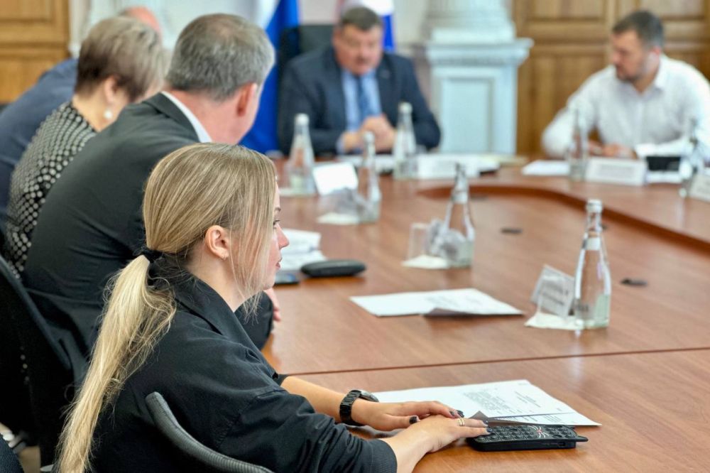 Владимир Немцев: Сегодня в Законодательном Собрании состоялось расширенное заседание комитета по экономике и инвестициям, на котором заслушали доклад Управления проектной деятельности города Севастополя Владимир Немцев: Сегодня в Законодательном Собрании состоялось расширенное заседание комитета по экономике и инвестициям, на котором заслушали доклад Управления проектной деятельности города Севастополя