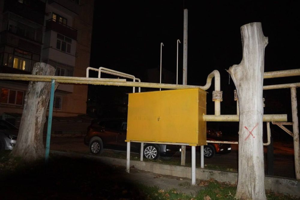 #в_диалоге_с_керчанами. По следам приема граждан глава администрации Олег КАТОРГИН провел встречу с жителями ул. Нестерова, 10. Старшая по дому обозначила перечень проблем, в решении которых необходима помощь #в_диалоге_с_керчанами. По следам приема граждан глава администрации Олег КАТОРГИН провел встречу с жителями ул. Нестерова, 10. Старшая по дому обозначила перечень проблем, в решении которых необходима помощь