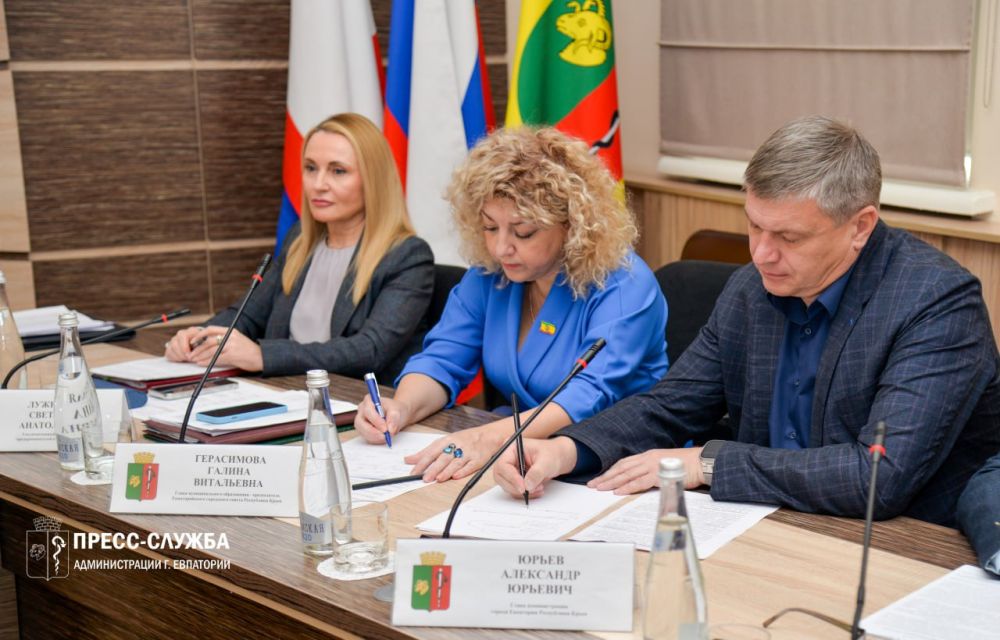 Прокурор Крыма провел встречу с предпринимателями Евпатории Прокурор Крыма провел встречу с предпринимателями Евпатории