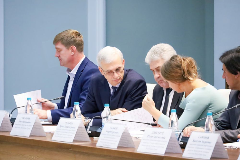 Юрий Гоцанюк: На коллегии Министерства топлива и энергетики Республики Крым обсудили текущую работу в отрасли и планы на перспективу Юрий Гоцанюк: На коллегии Министерства топлива и энергетики Республики Крым обсудили текущую работу в отрасли и планы на перспективу
