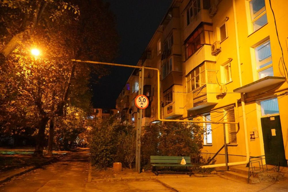#в_диалоге_с_керчанами. По следам приема граждан глава администрации Олег КАТОРГИН провел встречу с жителями ул. Нестерова, 10. Старшая по дому обозначила перечень проблем, в решении которых необходима помощь #в_диалоге_с_керчанами. По следам приема граждан глава администрации Олег КАТОРГИН провел встречу с жителями ул. Нестерова, 10. Старшая по дому обозначила перечень проблем, в решении которых необходима помощь