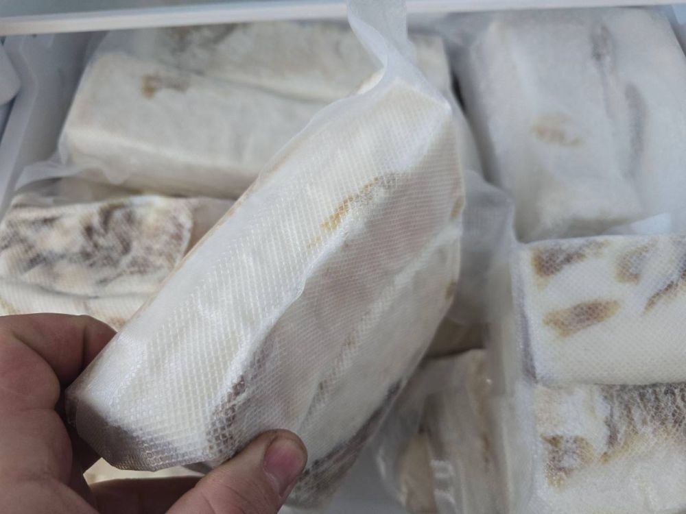 Прихожане храма Царственных Мучеников в Ливадии передали 50 килограммов продуктов для участников СВО Прихожане храма Царственных Мучеников в Ливадии передали 50 килограммов продуктов для участников СВО