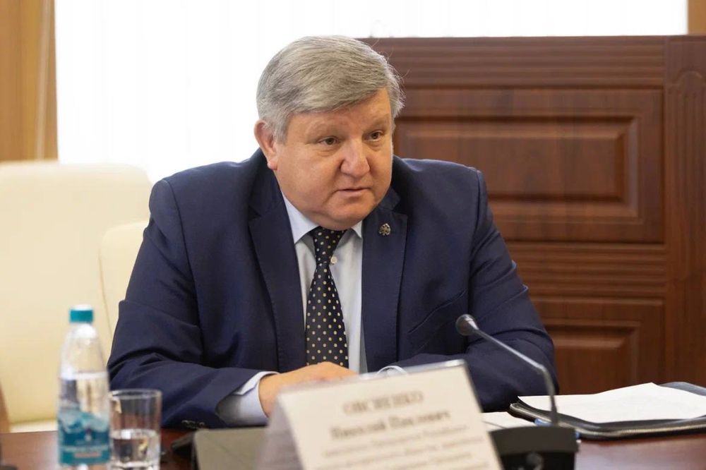 Под руководством Главы Республики Крым Сергея Аксёнова в Симферополе состоялась рабочая встреча заместителя Председателя... Под руководством Главы Республики Крым Сергея Аксёнова в Симферополе состоялась рабочая встреча заместителя Председателя...