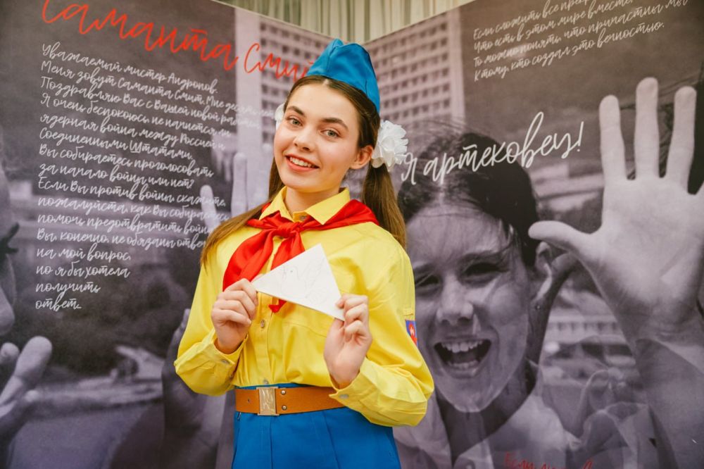 Послов разных стран мира познакомили с вековой историей «Артека» Послов разных стран мира познакомили с вековой историей «Артека»