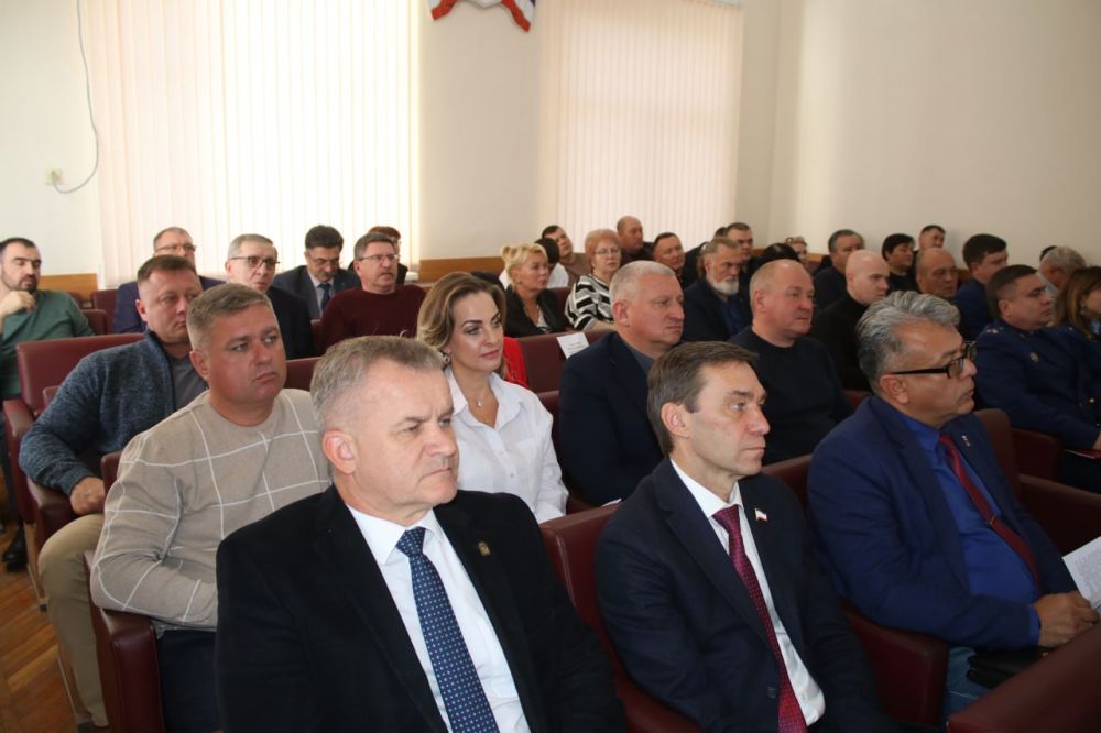 Игорь Ткаченко: Принял участие в выездном заседании Комитета Госсовета Крыма по строительству, жилищной политике и топливно-энергетическому комплексу, который возглавляет Валерий Владимирович Коваленко Игорь Ткаченко: Принял участие в выездном заседании Комитета Госсовета Крыма по строительству, жилищной политике и топливно-энергетическому комплексу, который возглавляет Валерий Владимирович Коваленко