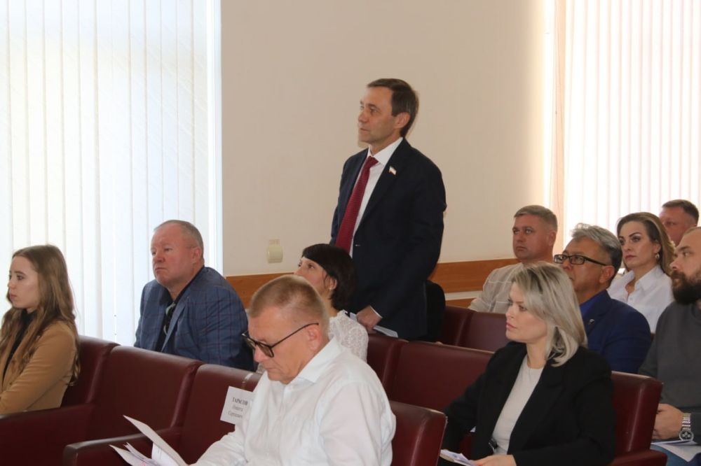Игорь Ткаченко: Принял участие в выездном заседании Комитета Госсовета Крыма по строительству, жилищной политике и топливно-энергетическому комплексу, который возглавляет Валерий Владимирович Коваленко Игорь Ткаченко: Принял участие в выездном заседании Комитета Госсовета Крыма по строительству, жилищной политике и топливно-энергетическому комплексу, который возглавляет Валерий Владимирович Коваленко