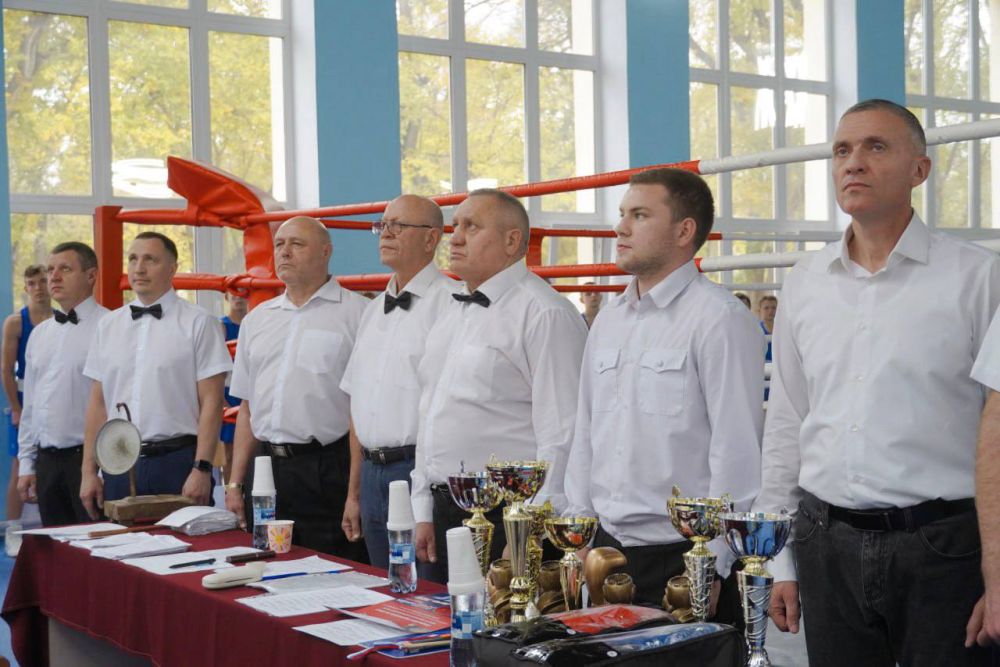 #Керчь_спортивная. Заместитель главы администрации Олег ШЕВЧЕНКО принял участие в торжественной церемонии открытия... #Керчь_спортивная. Заместитель главы администрации Олег ШЕВЧЕНКО принял участие в торжественной церемонии открытия...