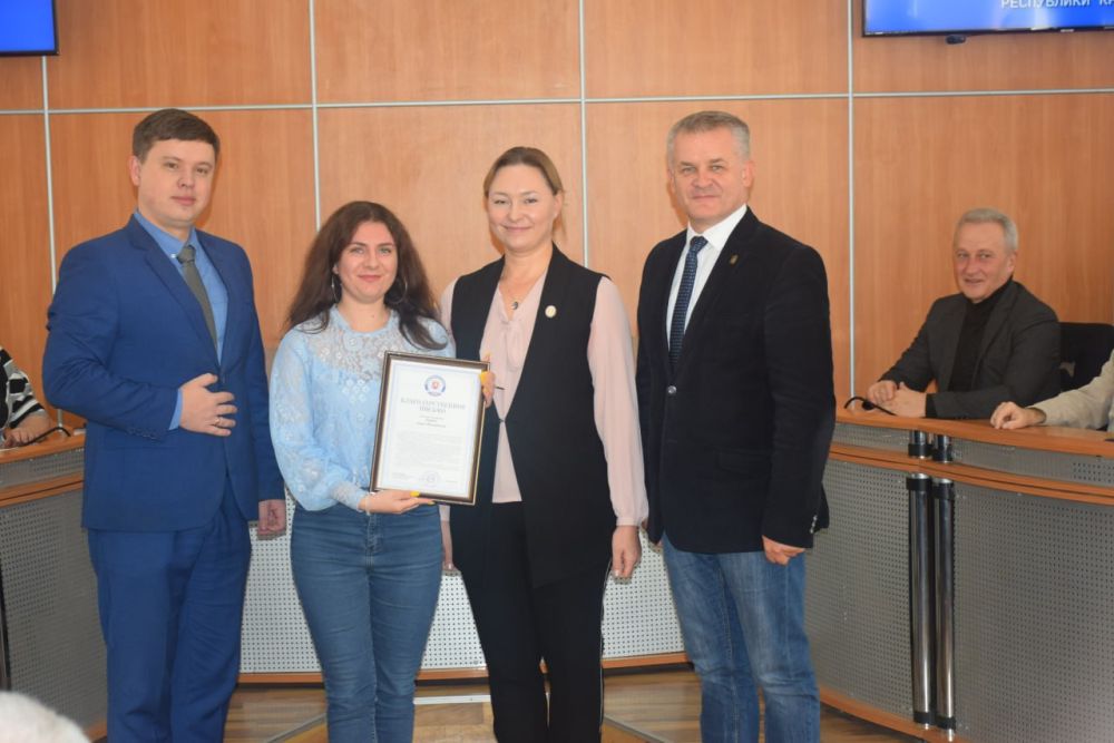 В Феодосии прошло торжественное мероприятие для общественных наблюдателей В Феодосии прошло торжественное мероприятие для общественных наблюдателей