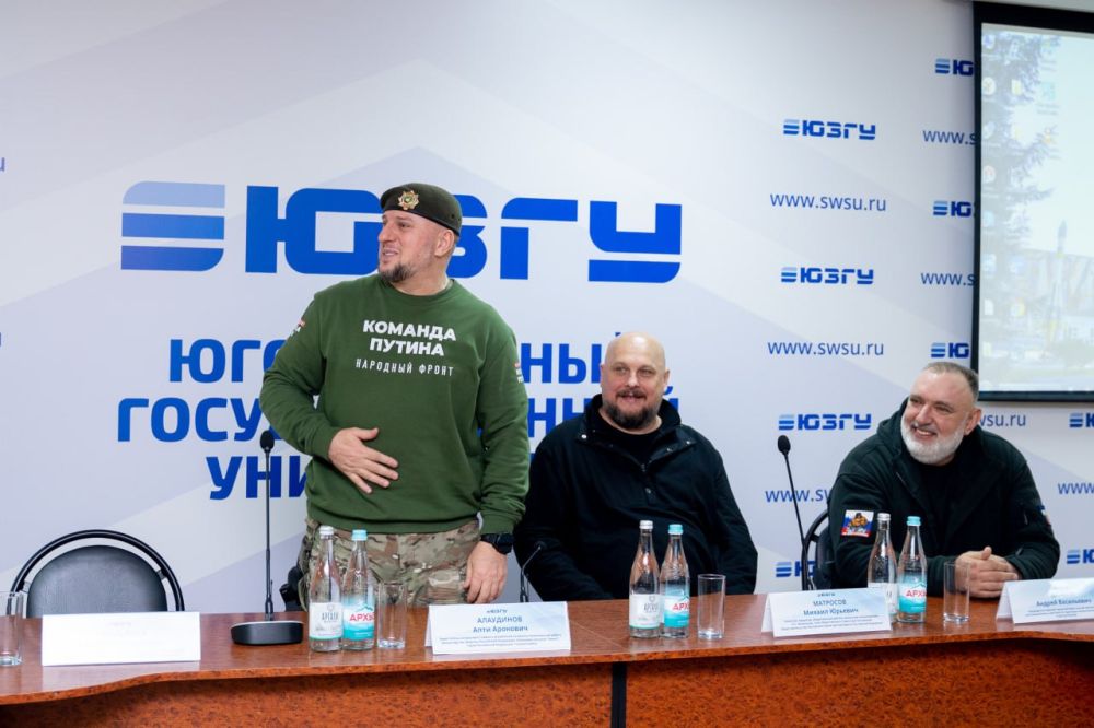 Сегодня ЮЗГУ посетили помощник Главы Чеченской Республики, командир спецназа «Ахмат», заместитель начальника Главного... Сегодня ЮЗГУ посетили помощник Главы Чеченской Республики, командир спецназа «Ахмат», заместитель начальника Главного...