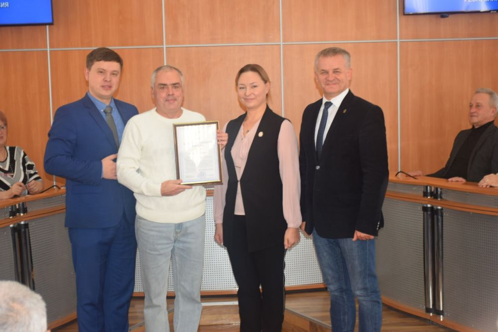 В Феодосии прошло торжественное мероприятие для общественных наблюдателей В Феодосии прошло торжественное мероприятие для общественных наблюдателей