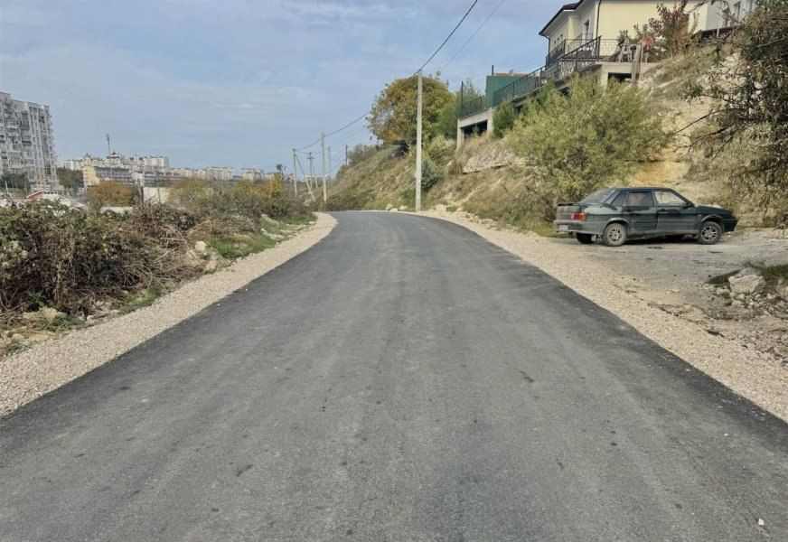 В Севастополе выполняется ремонт дороги на улице Муссонной В Севастополе выполняется ремонт дороги на улице Муссонной