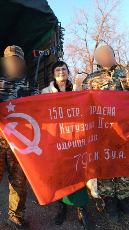 В зону СВО доставлен очередной гуманитарный груз из Черноморского района В зону СВО доставлен очередной гуманитарный груз из Черноморского района