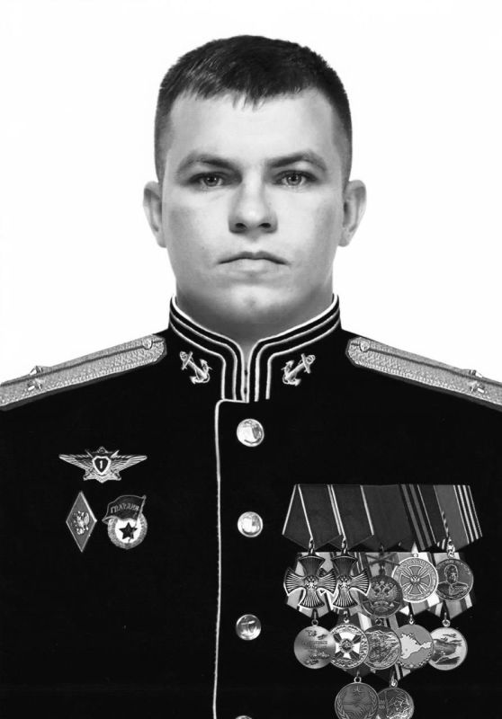 В Севастополе в последний путь проводили двух бойцов СВО В Севастополе в последний путь проводили двух бойцов СВО