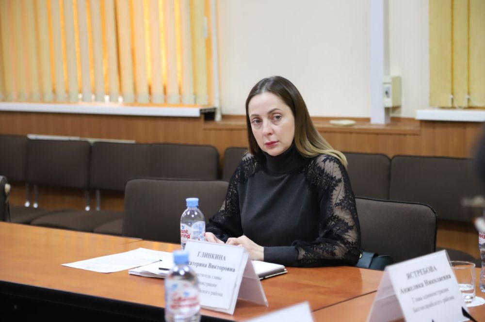 Анжелика Ястребова: В Бахчисарайском районе состоялось совещание по вопросам касающимся деятельности садовых кооперативов Анжелика Ястребова: В Бахчисарайском районе состоялось совещание по вопросам касающимся деятельности садовых кооперативов