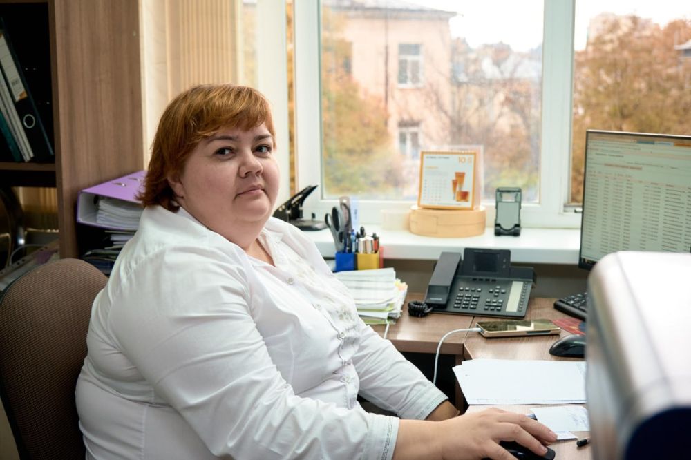 Янина Павленко поздравила специалистов налоговых органов с профессиональным праздником Янина Павленко поздравила специалистов налоговых органов с профессиональным праздником