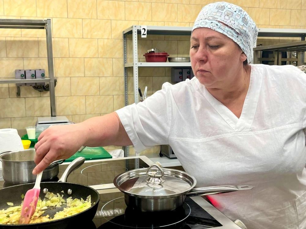 Лучший повар детского сада Лучший повар детского сада