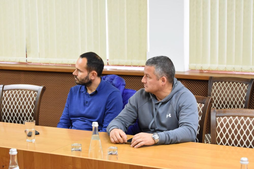 «В здоровом теле — здоровый дух» известное нам всем крылатое выражение «В здоровом теле — здоровый дух» известное нам всем крылатое выражение