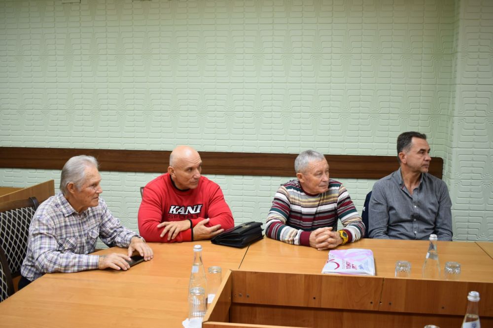 «В здоровом теле — здоровый дух» известное нам всем крылатое выражение «В здоровом теле — здоровый дух» известное нам всем крылатое выражение