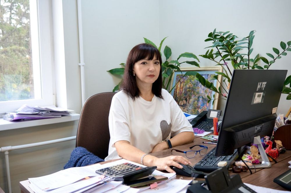 Янина Павленко поздравила специалистов налоговых органов с профессиональным праздником Янина Павленко поздравила специалистов налоговых органов с профессиональным праздником