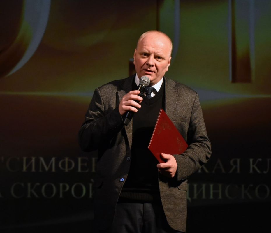 Симферопольская клиническая больница скорой медицинской помощи №6 отметила 60 лет со дня основания Симферопольская клиническая больница скорой медицинской помощи №6 отметила 60 лет со дня основания