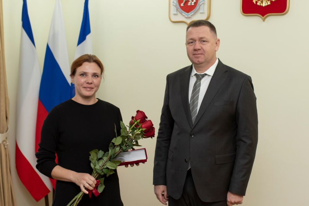 Михаил Афанасьев: Ежегодно, в последнее воскресенье ноября в нашей стране отмечается замечательный праздник — День матери Михаил Афанасьев: Ежегодно, в последнее воскресенье ноября в нашей стране отмечается замечательный праздник — День матери