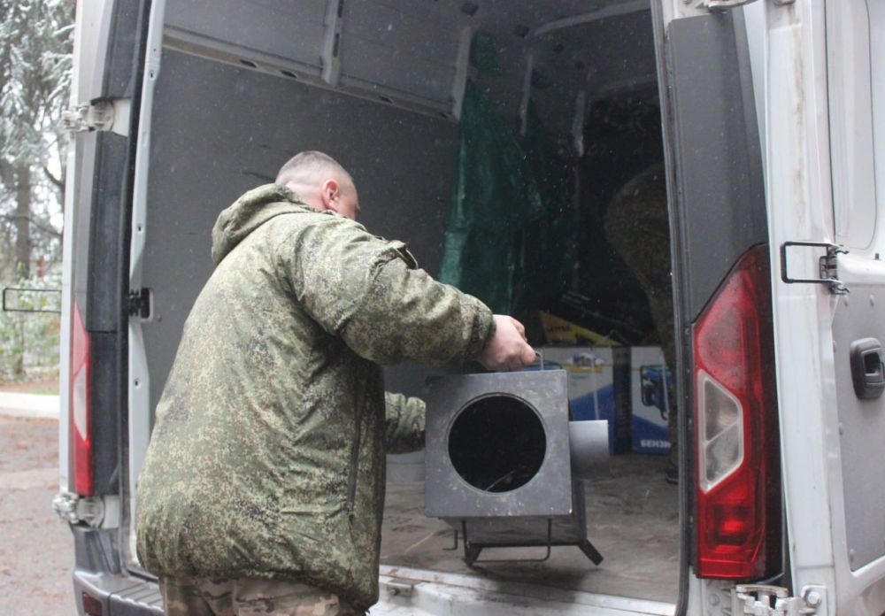 Крым отправил очередную партию гуманитарной помощи бойцам в зону СВО Крым отправил очередную партию гуманитарной помощи бойцам в зону СВО