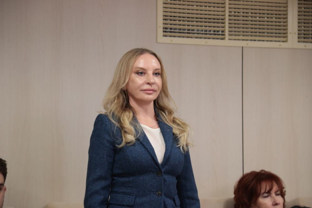 Сессия Госсовета Крыма утвердила двух членов Общественной палаты Крыма Сессия Госсовета Крыма утвердила двух членов Общественной палаты Крыма