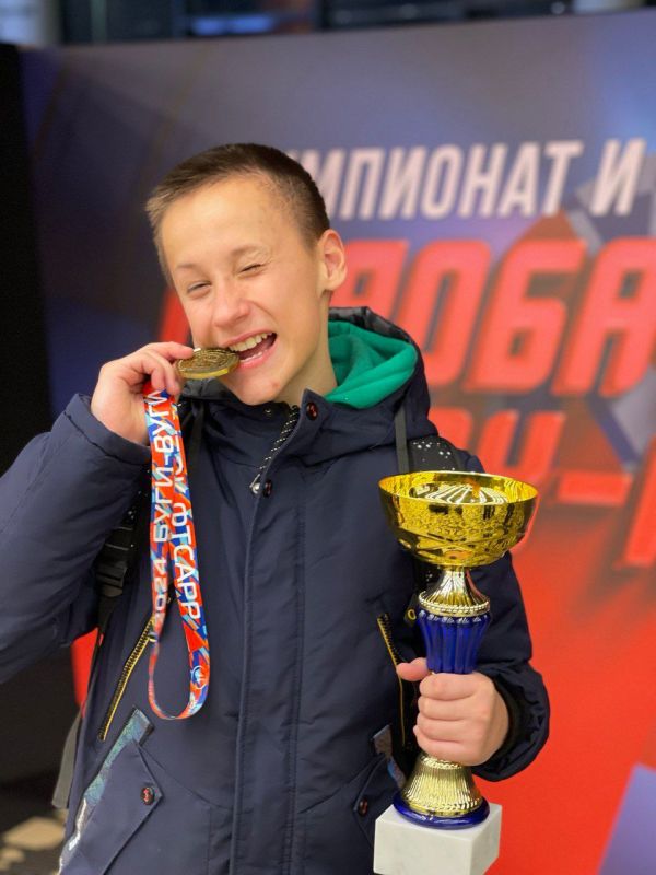 Ялтинцы стали лучшими танцорами буги-вуги России в своих категориях Ялтинцы стали лучшими танцорами буги-вуги России в своих категориях