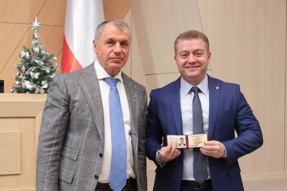 Парламент Республики Крым провел очередную сессию, рассмотрев 34 вопроса повестки дня Парламент Республики Крым провел очередную сессию, рассмотрев 34 вопроса повестки дня