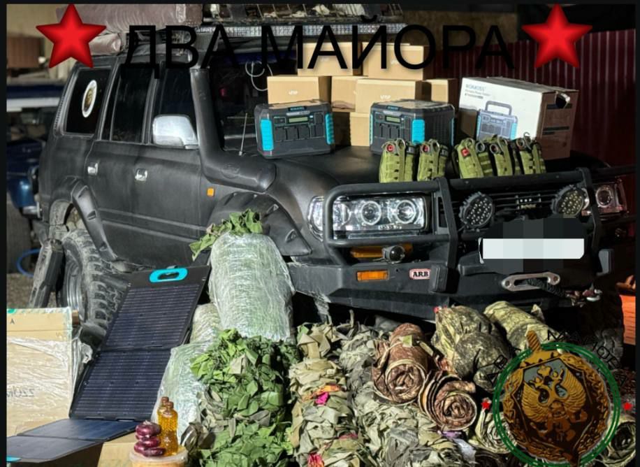 Фронтовой тягач. В очередной раз команда Фронтового тягача отправилась на фронт. Мы подготовили 5 автомобилей и мото технику для передачи фронтовикам на различных направлениях.От фонда Владимира Рогова один авто на... Фронтовой тягач. В очередной раз команда Фронтового тягача отправилась на фронт. Мы подготовили 5 автомобилей и мото технику для передачи фронтовикам на различных направлениях.От фонда Владимира Рогова один авто на...