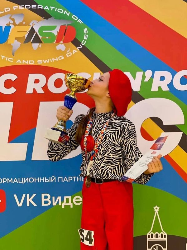 Ялтинцы стали лучшими танцорами буги-вуги Ялтинцы стали лучшими танцорами буги-вуги