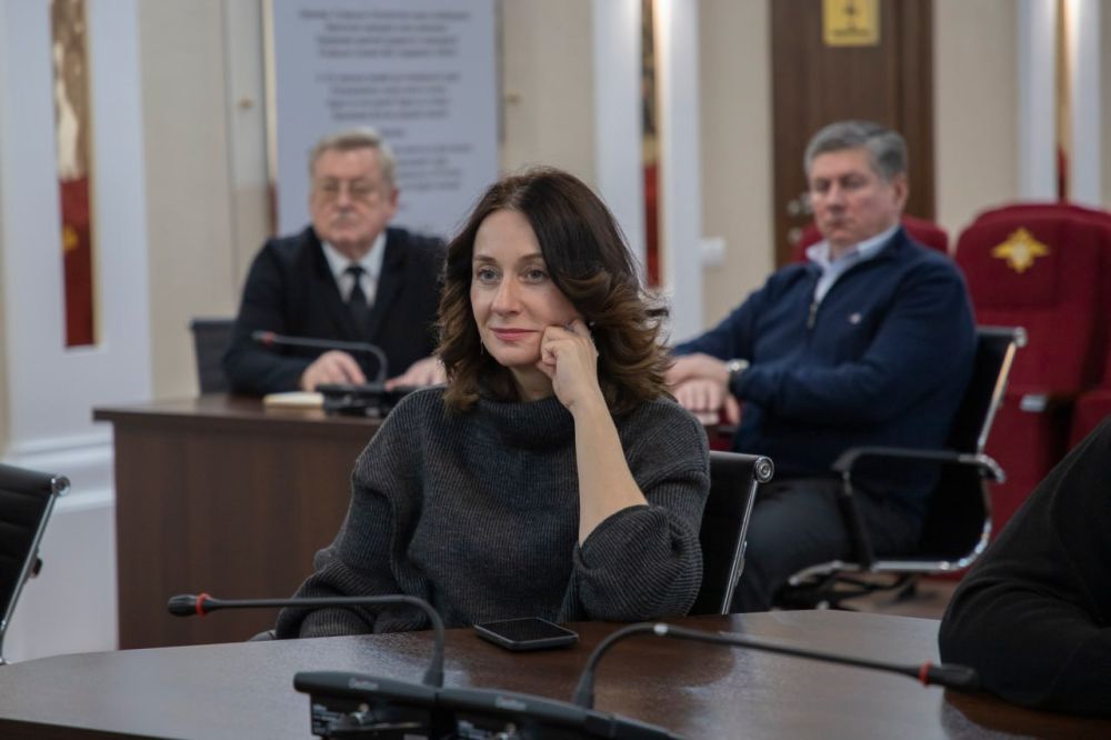 В Управлении МВД России по городу Севастополю прошло очередное заседание Общественного совета В Управлении МВД России по городу Севастополю прошло очередное заседание Общественного совета