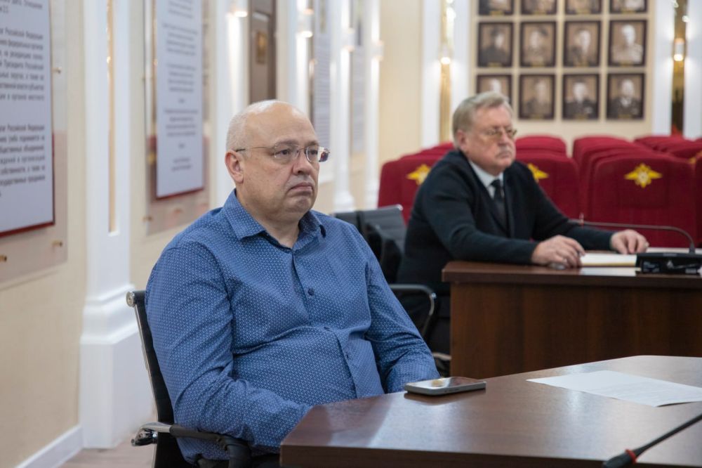 В Управлении МВД России по городу Севастополю прошло очередное заседание Общественного совета В Управлении МВД России по городу Севастополю прошло очередное заседание Общественного совета