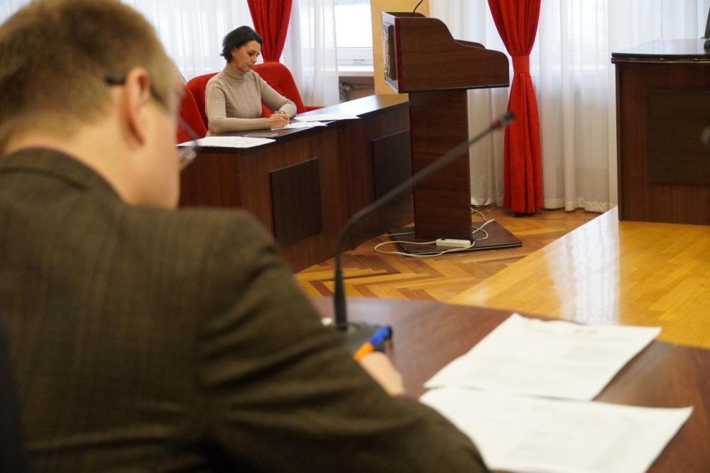 #экономика. В администрации Керчи прошло заседание рабочей группы Межведомственной комиссии РК по противодействию нелегальной занятости и комиссии по вопросам мобилизации налоговых и неналоговых доходов в бюджет города #экономика. В администрации Керчи прошло заседание рабочей группы Межведомственной комиссии РК по противодействию нелегальной занятости и комиссии по вопросам мобилизации налоговых и неналоговых доходов в бюджет города