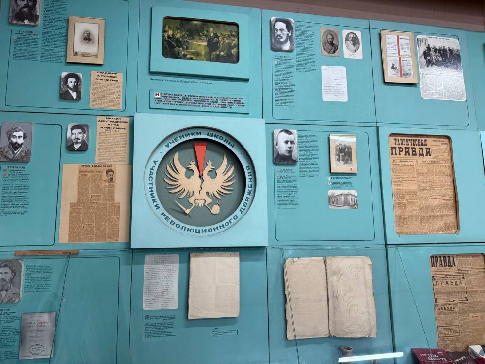 Анастасия Гридчина: Совместно с начальником управления обеспечения капитального ремонта Министерства образования Республики Крым Шушковским Романом Вадимовичем посмотрели, как проходят ремонтно-восстановительные работы в... Анастасия Гридчина: Совместно с начальником управления обеспечения капитального ремонта Министерства образования Республики Крым Шушковским Романом Вадимовичем посмотрели, как проходят ремонтно-восстановительные работы в...