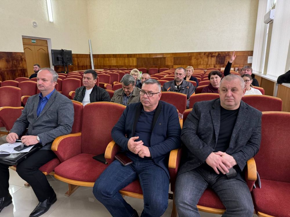 Александр Дудинов: Провел совещание с главами сельских поселений Александр Дудинов: Провел совещание с главами сельских поселений